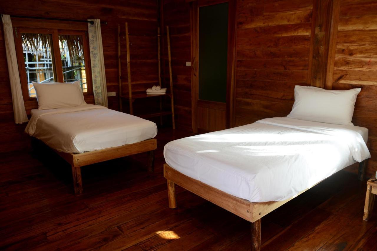 Hotel Baan​ Tonlamphu​ Pakpra Phatthalung Esterno foto